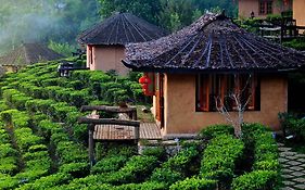 Lee Wine Ruk Thai Resort